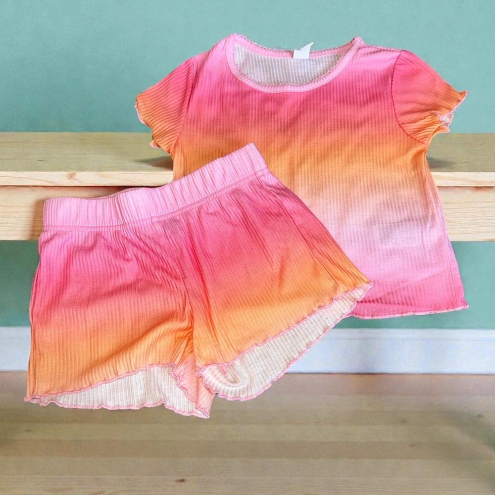 Old Navy Pink and Orange Ombre Kids Pajama Set (Small 6/7)